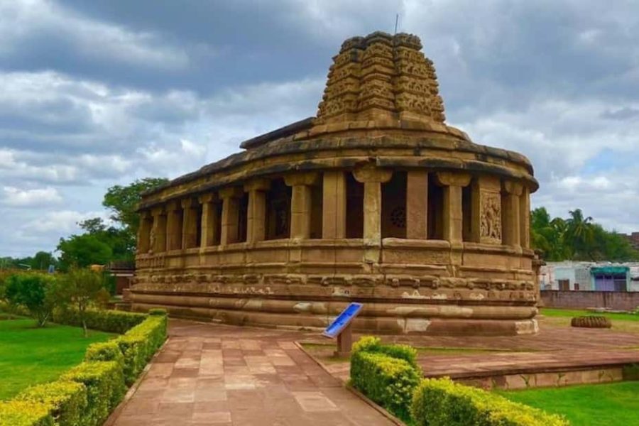 Karnataka Tour with Mumbai & Goa